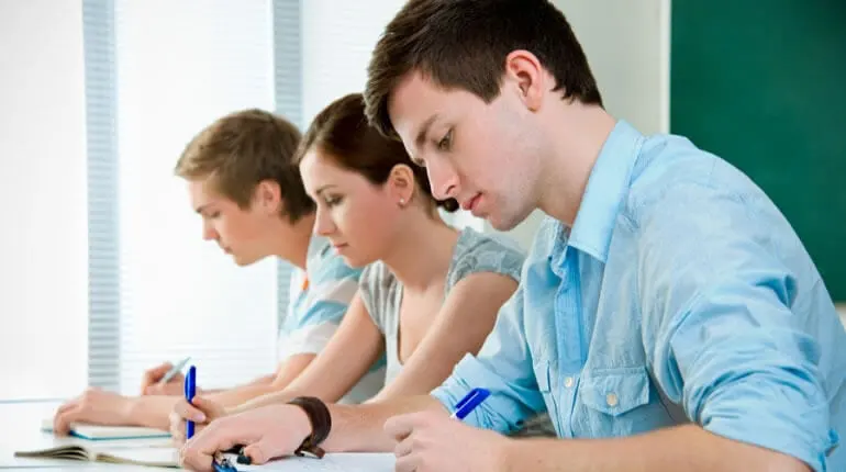 Quantos semestres em um ano? 30 Quantos semestres em um ano 2