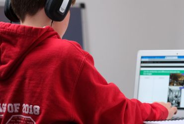 Segurança a cada 3 pais no Brasil não sabem explicar os riscos da internet para seus filhos 8 1637688242_3-min-Startup-Faber-Castell-invests-in-startup-that-performs-gamification