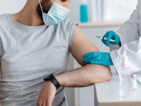 46 milhões de pessoas não tomaram o reforço no Brasil 10 1654266426 14 minSaudeCovid vaccine 46 million people did not take the