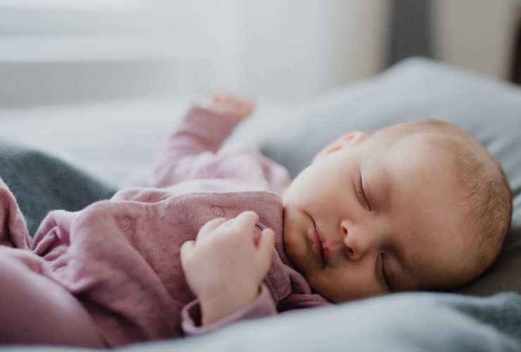 Cheerful-music-helps-babies-fall-asleep-easier