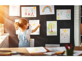 Estágios do desenvolvimento do desenho em crianças 6 Stages-Of-Drawing-Development-In-Children-696x476