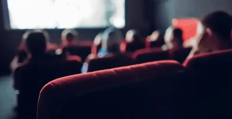 Hay cámaras en el cine.