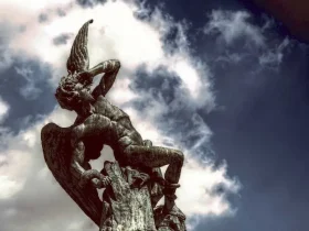 nome de lucifer quando era anjo