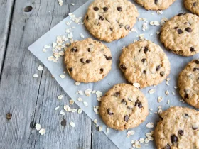 Dê aos seus biscoitos um fundo de aveia útil