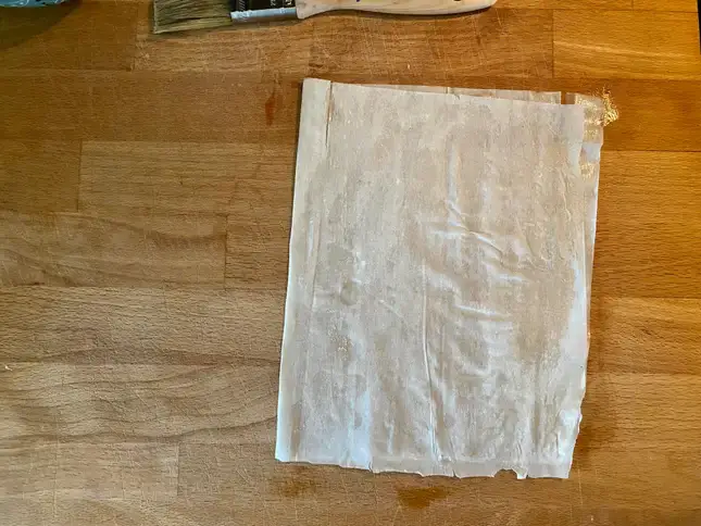 Por que você não embrulhou seus biscoitos em massa filo? 27 Dobre o lado sem manteiga, em cima do lado com manteiga