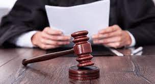 dream about judge