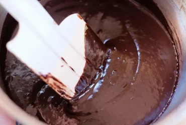 Você pode usar café para transformar a mistura de brownie em 'pudim' 6 mistura de brownie em 'pudim'