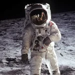 sonhar com astronauta