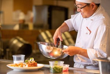 O que significa sonhar com cozinheiro? 6 sonhar com cozinheiro