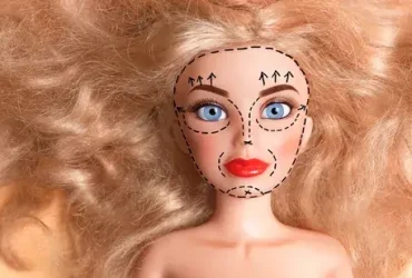 A maioria dos cirurgiões plásticos já fez cirurgia? 9 A maioria dos cirurgiões plásticos já fez cirurgia