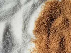 Qual é a diferença entre açúcar branco e açúcar mascavo? 5 Qual é a diferença entre açúcar branco e açúcar mascavo