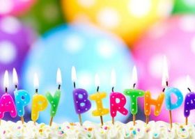 Status de aniversário romântico, desejos e legendas
