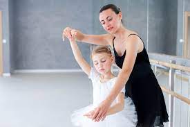 sonhar com professor de dança