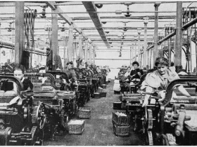 impacto do sistema fabril da Revolução Industrial