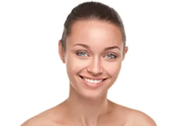 Os melhores produtos de limpeza facial para o seu tipo de pele 9 produtos de limpeza facial