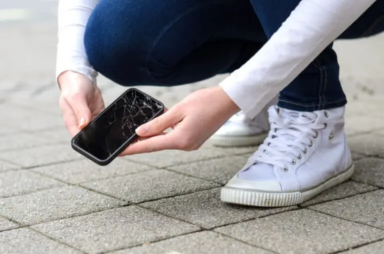 Rêver d'un téléphone cassé