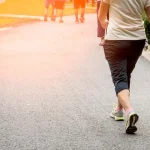 caminhar durante a corrida