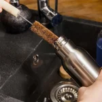 frequência você realmente precisa limpar sua garrafa de água