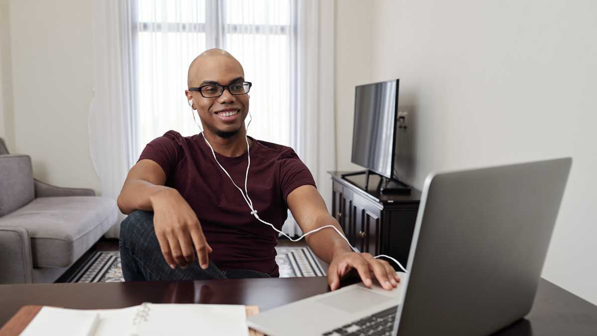 Graduação semipresencial: 5 dicas para se adaptar