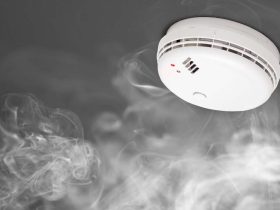 Como parar alarmes de fumaça falsos quando você está cozinhando 5 fumaça