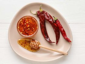Faça mel quente com apenas três ingredientes 3 mel quente