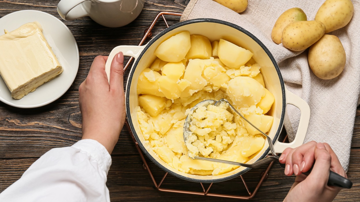 Cozinhe suas batatas no vapor