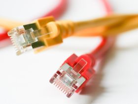 Quais os melhores cabos de rede para residência? 3 cable 2755782 1280
