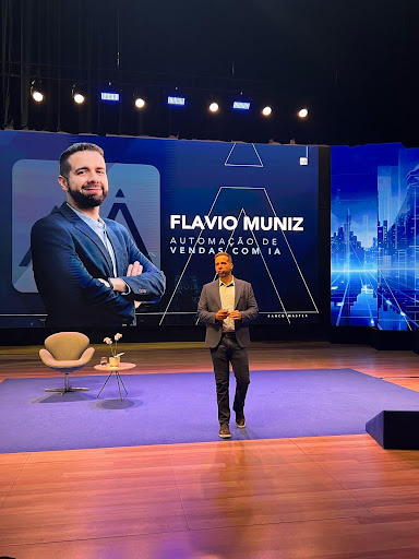 Flávio Muniz: O palestrante famoso da revolução das vendas em 2025 1 unnamed 3